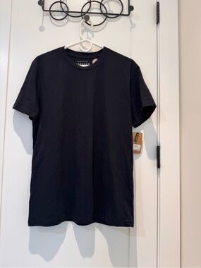 Essentials Markham Black Short Sleeve Crewneck Tee NWT size Large